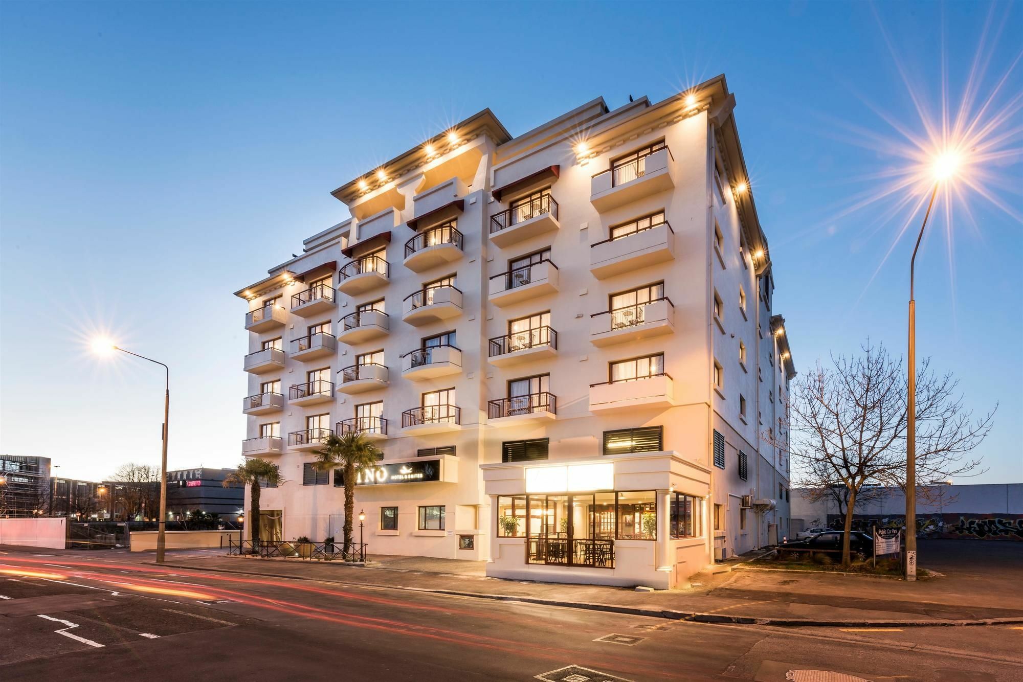 Fino Hotel & Suites Christchurch Exteriör bild